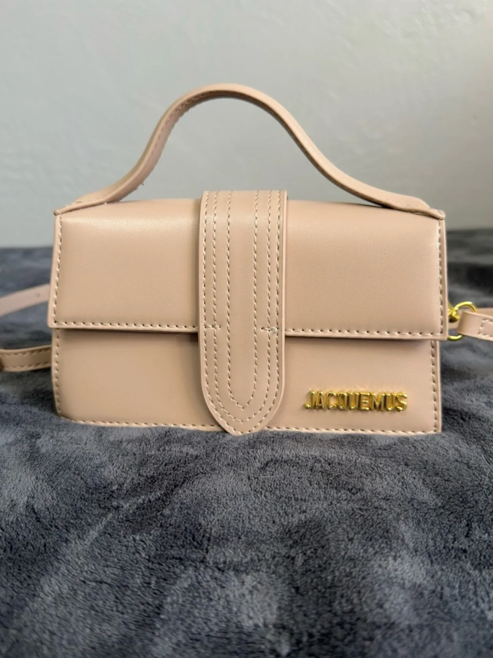 Jacquemus Blush Mini Top-Handle Crossbody - Picture 3 of 8